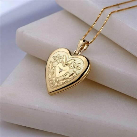 Gold Heart Locket Necklace Photo Pendant Personalized Picture Locket Jewelry Gif - Picture 6 of 8
